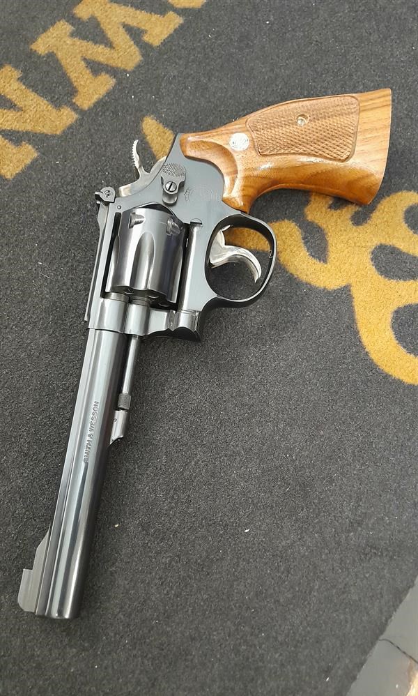 revolver Smith e Wesson mod. 17-5 cal 22lr